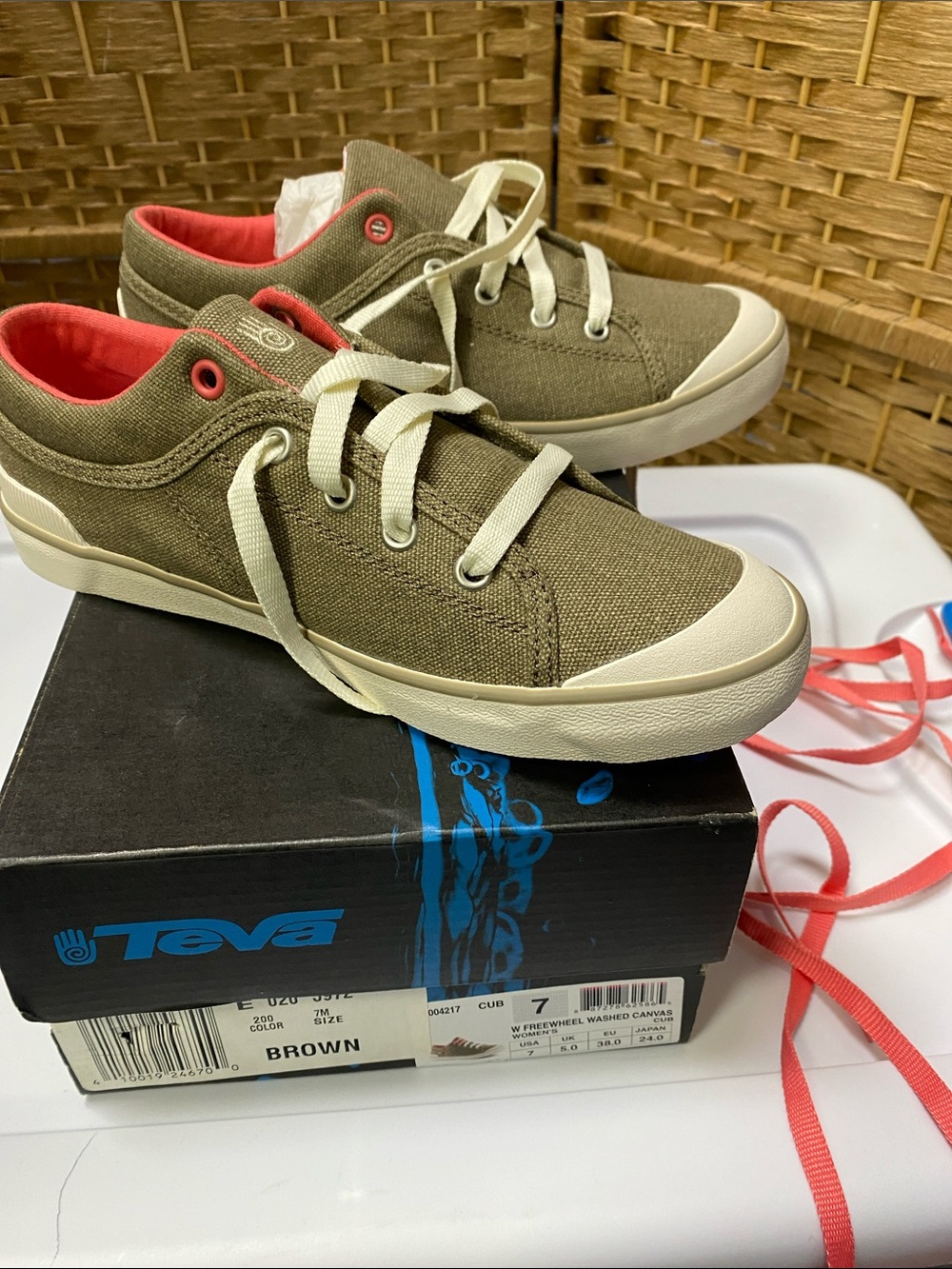 Teva Brown Canvas Low-Top Sneakers with Coral Lining